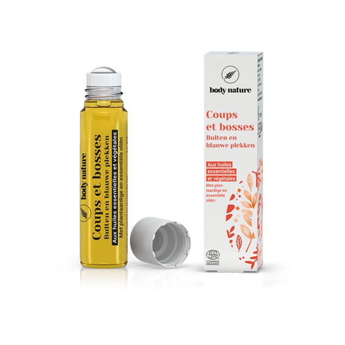 Roll-on pour apaiser les petites blessures avec son emballage à côté