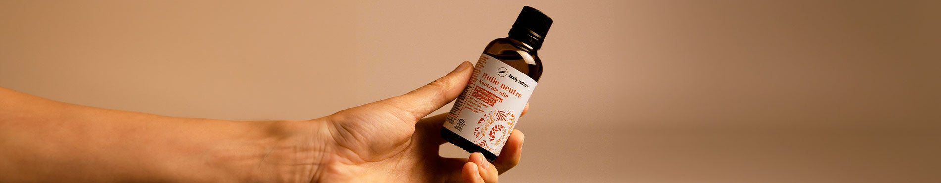 Huile végétale neutre : définition, usages et bienfaits