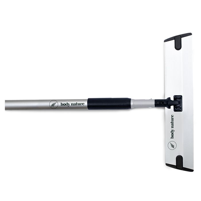 Manche et support sol. Balai pour nettoyer le sol sans effort