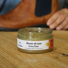 Baume nettoyant et protecteur des surfaces en cuirs et en bois